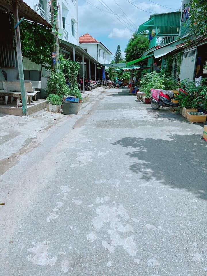 nhà đường Tiền Lân 14, Bà Điểm Hóc Môn Nhà Đúc 1 lầu, 2 phòng ngủ