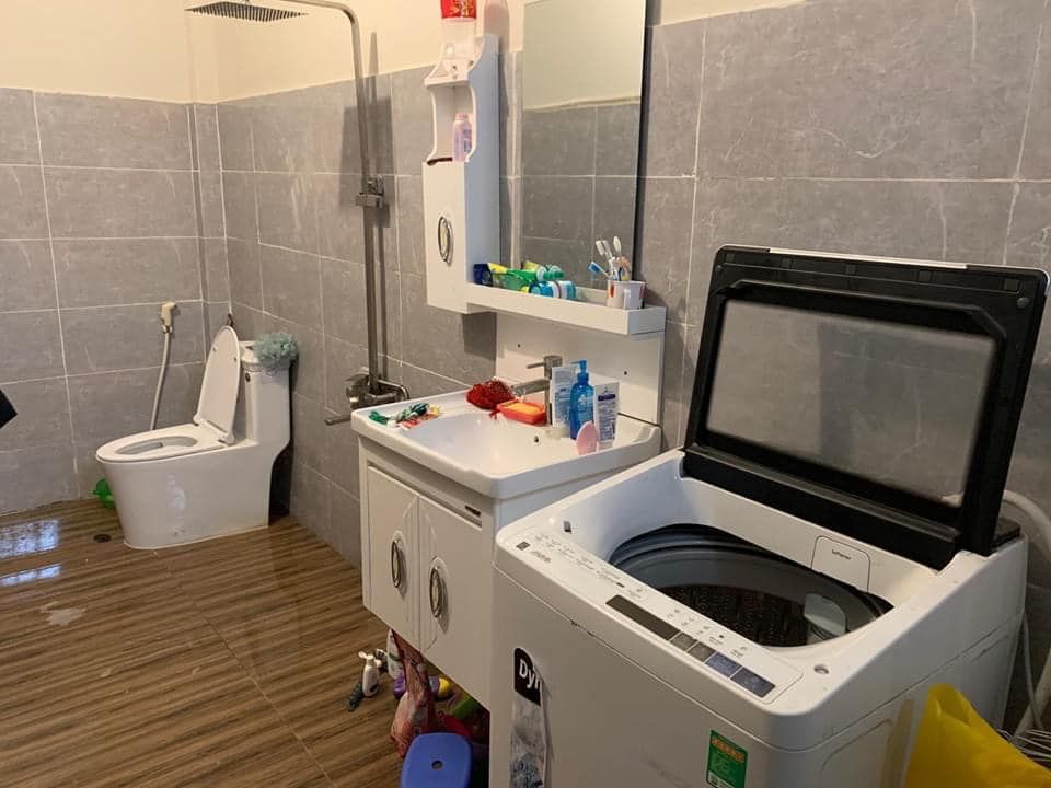Nhà mình đang cần bán gấp Sổ hồng riêng Diện tích 5 x 33 hẻm Minh Trang, Khu phố 2, phường Bình Đa