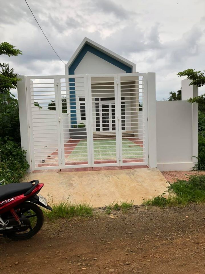 Bán nhà mới xây hẻm 113 nguyễn cơ thạch , nội thất đầy đủ chỉ 900tr