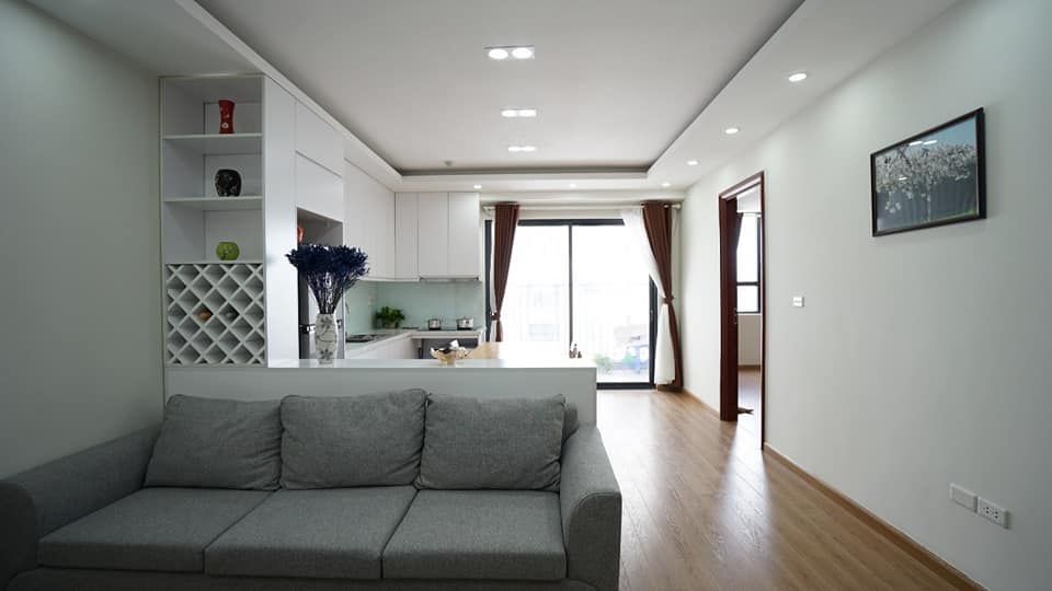 Cho thuê chung cư 219 Trung kính, căn góc sáng 74m, 02 phòng ngủ, phòng khách, bếp, 2 Wc, full đồ