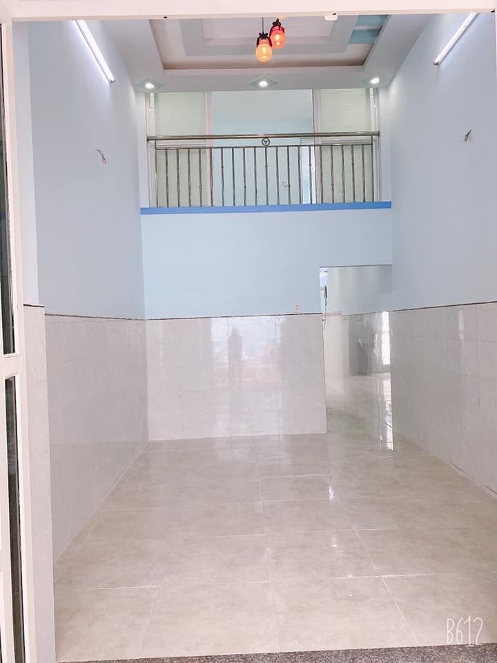 BÁN NHÀ XÃ Thới tam thôn HÓC MÔN 3.4 x 16.5m 100% tách sổ ok