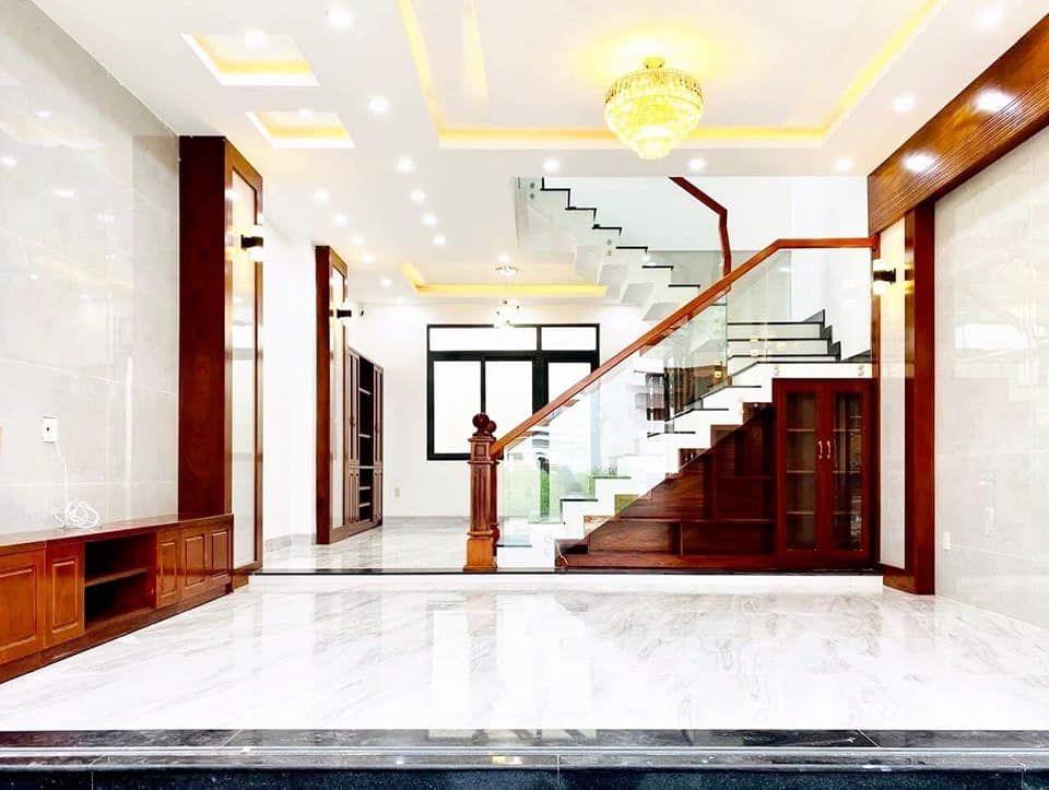 BÁN NHÀ 2 LẦU MỚI 100% TUYỆT ĐẸP ĐƯỜNG SỐ 1 TẠI KHU NHÀ Ở NAM LONG 2
