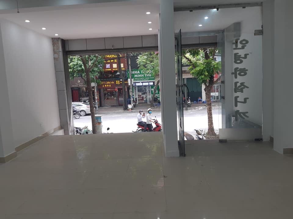 Cho thuê mặt bằng kinh doanh mặt phố Nguyễn Thị Định (Phía đầu Trần Duy Hưng).