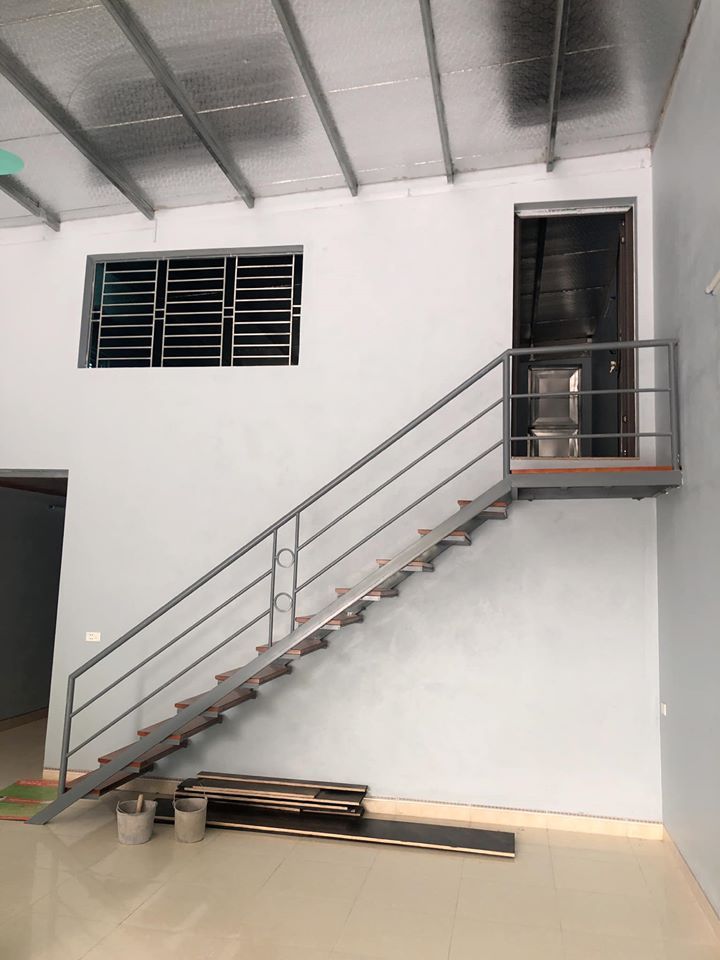 Cho thuê cửa hàng kinh doanh mặt tiền 6x20 nhà vừa xây ngay đường 36 cạnh ủy ban phường Đồng văn