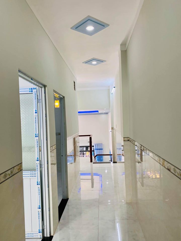 Bán Nhà Cực Đẹp Sang Trọng Sổ Hồng Riêng Ngay chợ Quang Thắng- Trảng Dài- Biên Hoà.