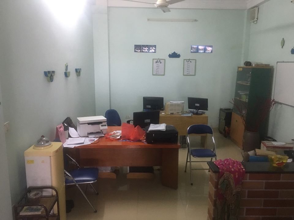 BÁN NHÀ MẶT PHỐ TỨ LIÊN Diện tích: 68.9m2, mặt tiền 4,26m