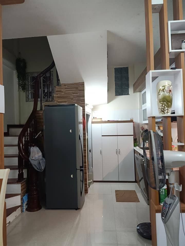 BÁN GẤP NHÀ KHƯƠNG TRUNG, OTO 3 BƯỚC, KHOẢNG SÂN ĐỂ 6 SH.