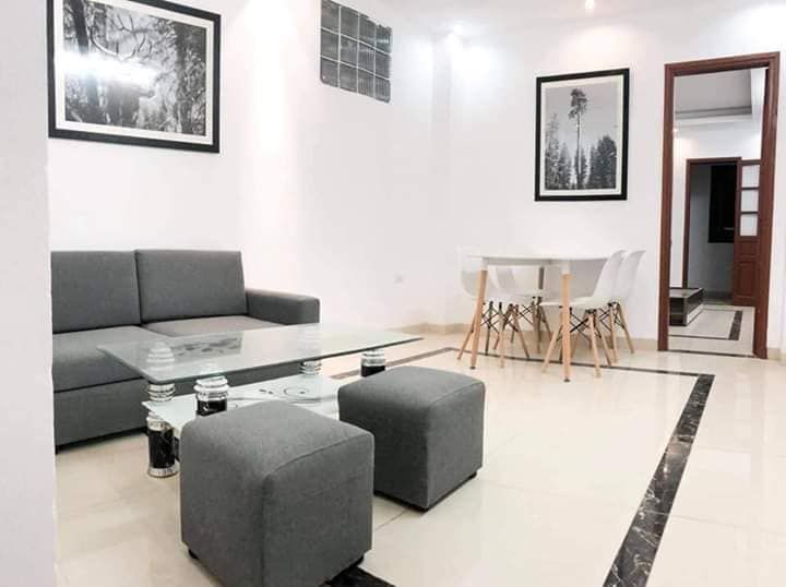 Cho thuê CCMN 1 khách 1 ngủ , ngõ 255 nguyễn khang.cầu giấy .hà nội.