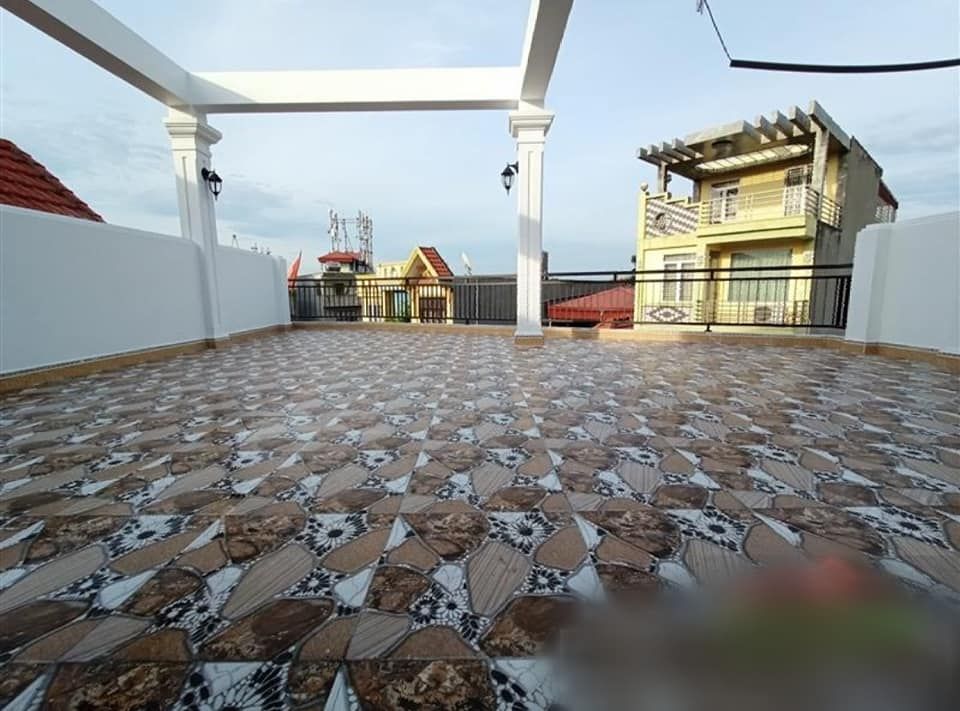 cần bán nhà Khu vực sở dầu, Hồng Bàng 88m2( 7x 12,6) x 4 tầng