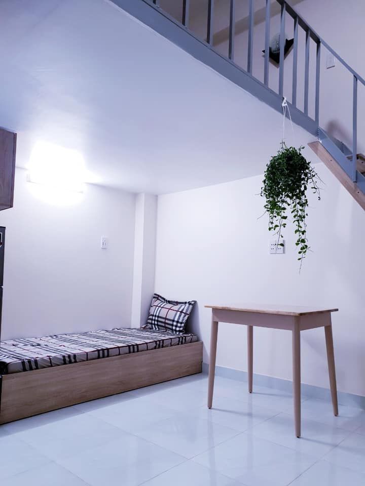 CHO THUÊ CCMN CÓ GÁC(2 giường ) , full nội thất ngay Trung tâm quận TÂN PHÚ