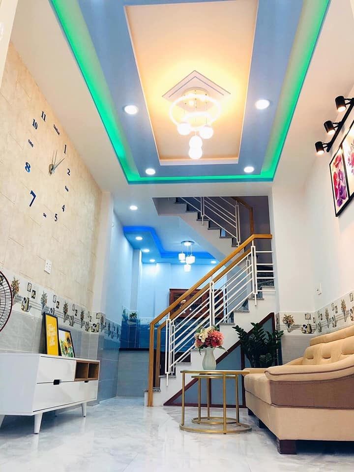 KẸT TIỀN BÁN GẤP NHÀ 1 LẦU 1 TRỆT GẦN CHỢ BÌNH CHÁNH