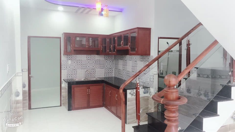 Nhà mới đẹp sổ đỏ chung .Thới Tam Thôn 16 vào khoảng 30m