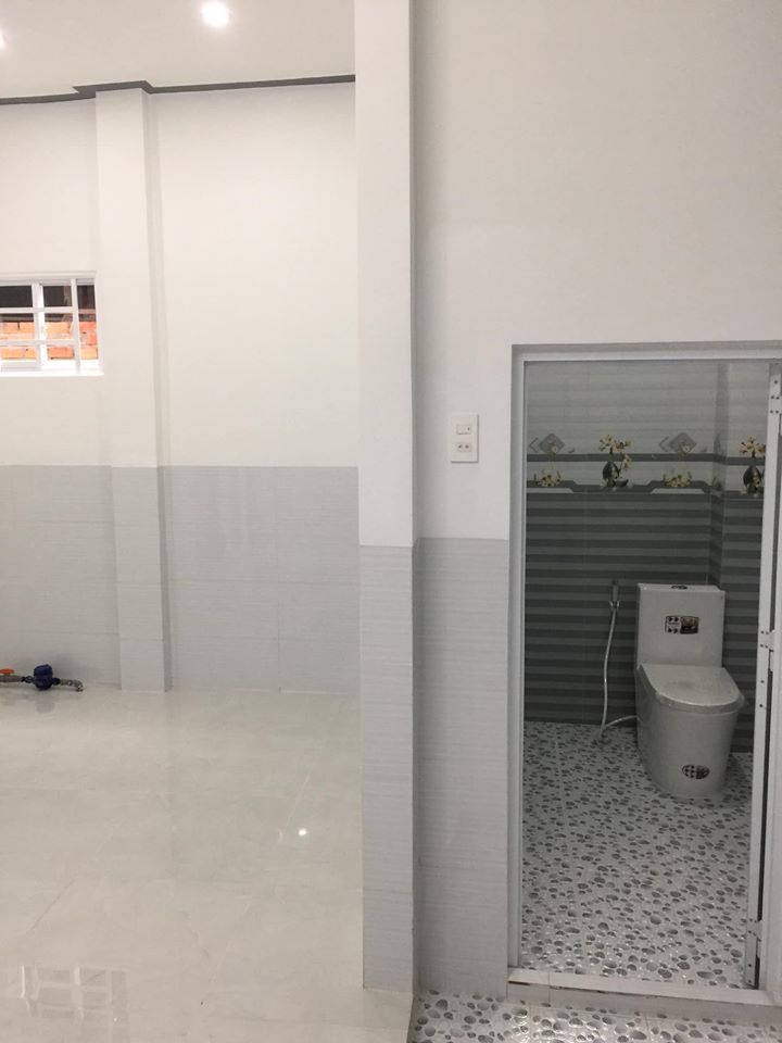 Mình còn 1 phòng trọ cho sinh viên, phòng 1trệt 1 mâm, tổng diện tích 46m2 94/2 Nguyễn bĩnh khiêm