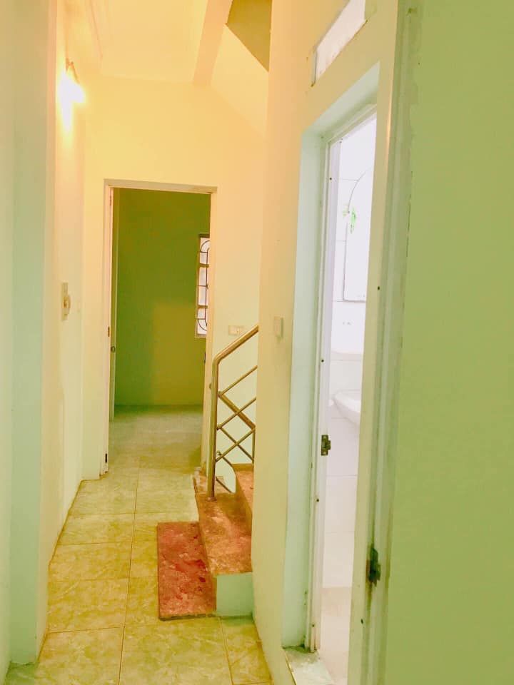 Cho thuê nhà nguyên căn 2,5 tầng - 32m2 Ngõ 360 Xã Đàn - Nghách 107- Phố Trung Phụng mới