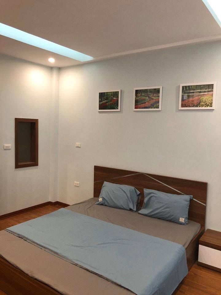 NHÀ HIẾM HOÀNG QUỐC VIỆT, Ô TÔ VÀO NHÀ,5TẦNG, KD ĐỈNH.GIÁ NHỈNH 5TỶ, LH 0961686859.