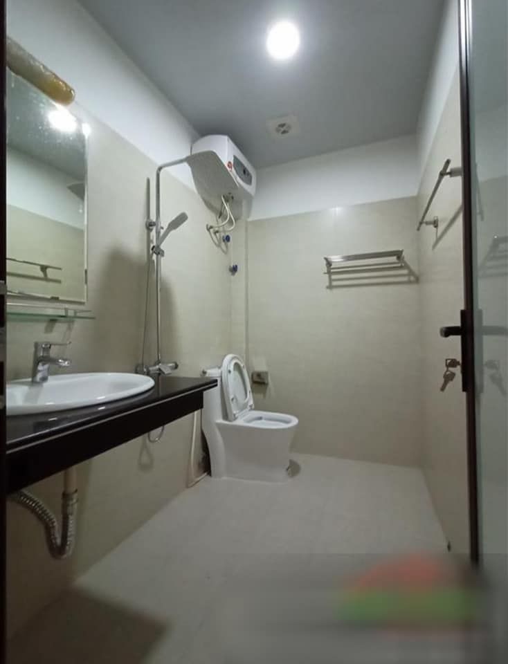 cần bán nhà Khu vực sở dầu, Hồng Bàng 88m2( 7x 12,6) x 4 tầng