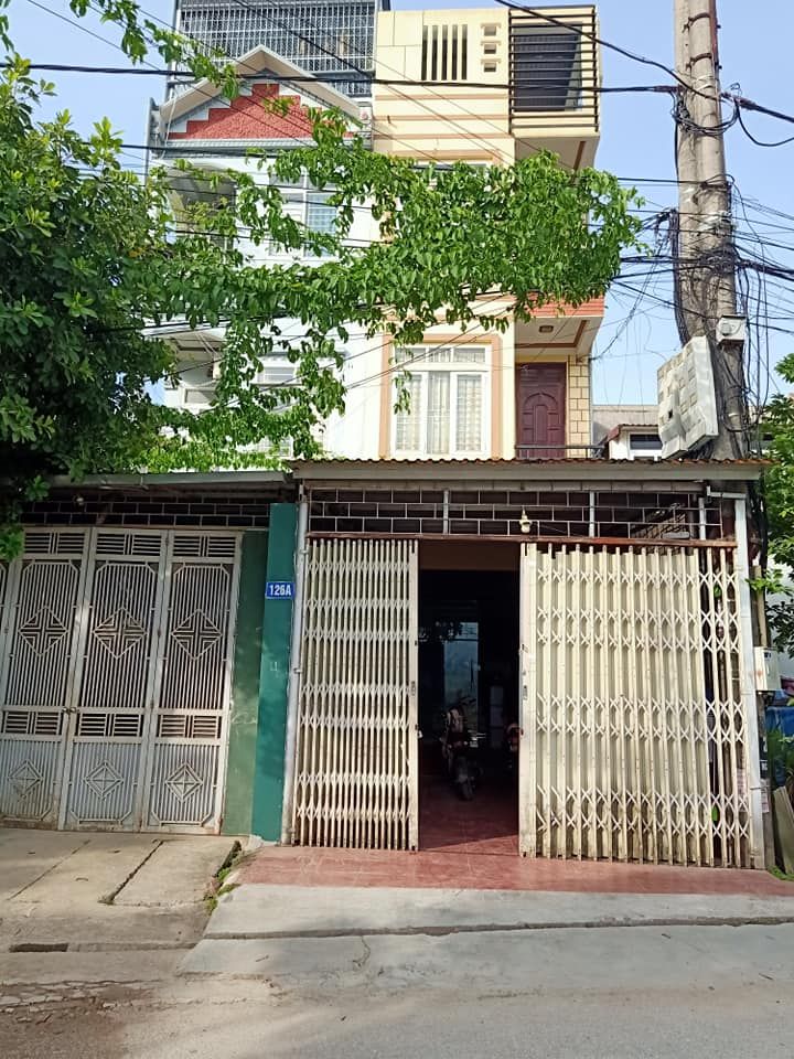 Bán nhà xây 4 tầng khu qua nhà máy đường cũ ,nhà 4phòng ngủ 3 nhà vs,1bếp 1 phòng ăn.hướng đông bắc