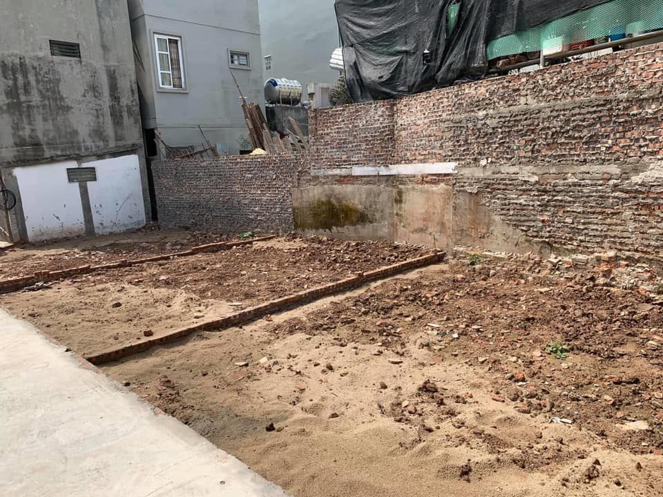 Bán đất số 9, ngách 47, ngõ 264 phố Ngọc Thuỵ, Long Biên. Giá từ 1.8 đến 2.9 tỷ.