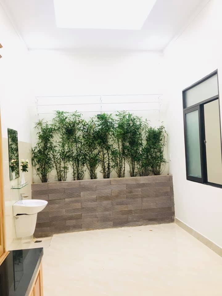 BÁN NHÀ Diện tích: 6m x 20m Đất ở đô Thị Nhà Hiện đại mẫu mới 2020 pleiku