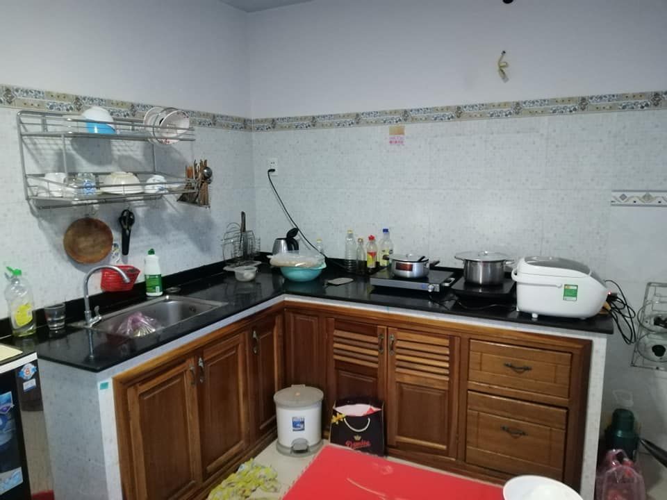 Cho thuê nhà nguyên căn mới xây đẹp, trên đường nguyễn trường tộ