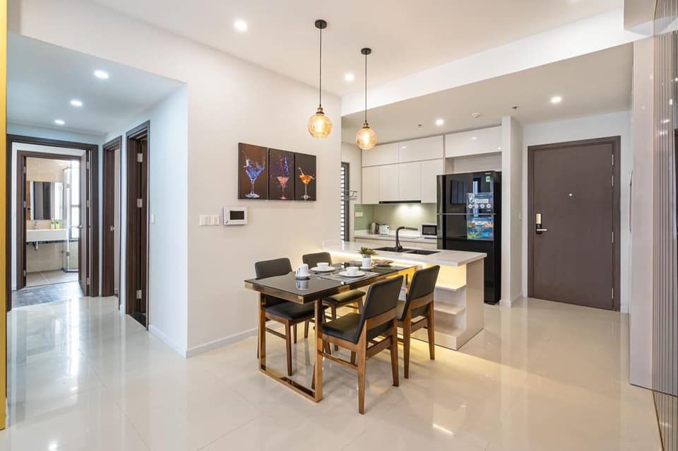 Cho thuê chung cư Tresor. quận 4 923 m2. Đầy đủ nội thất cao cấp