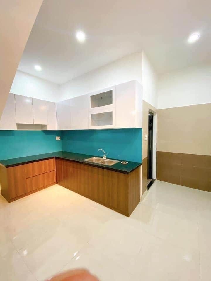 Nhà trung quận thanh khuê.chưa đến 3 tỷ đã có hộ khẩu thanh khuê,kiệt ô tô