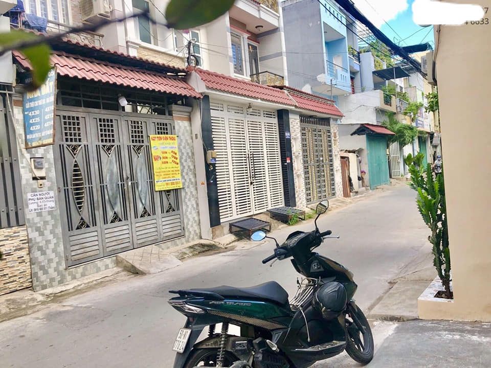 Mặt tiền đường 822 Hương Lộ 2, BTĐa, B Tân- ngay khu trung tâm, đối diện BV Bình Tân