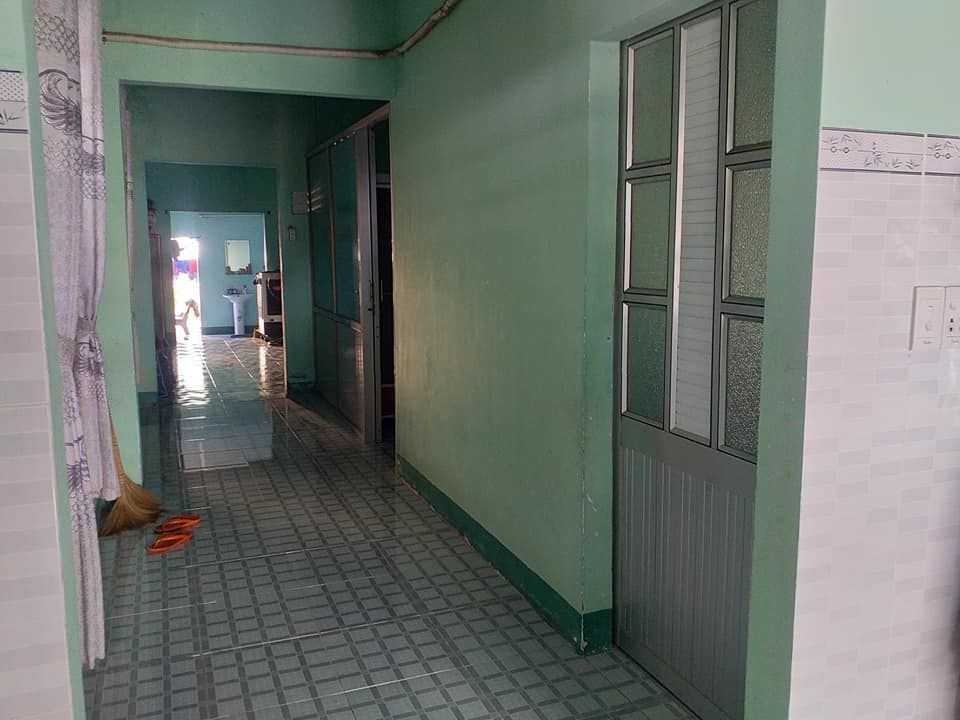Bán nhà đất mới xây 5năm 206m thổ cư 100%