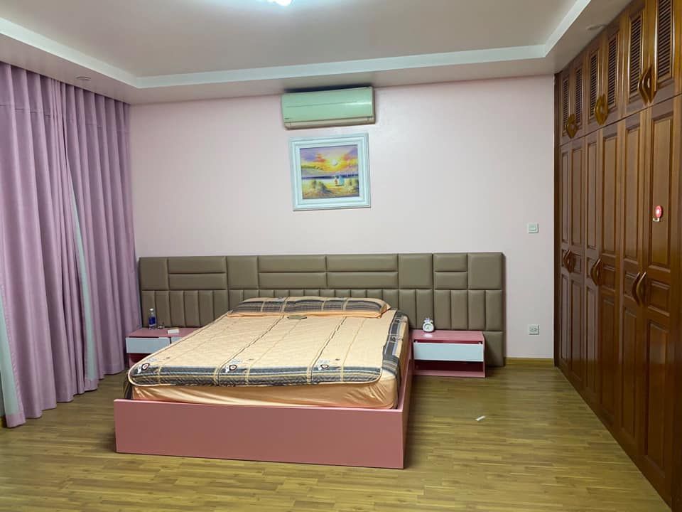 Cần cho thuê nhà nguyên căn làm kho hoặc văn phòng kết hợp ở khu gleximco Lê trọng tấn