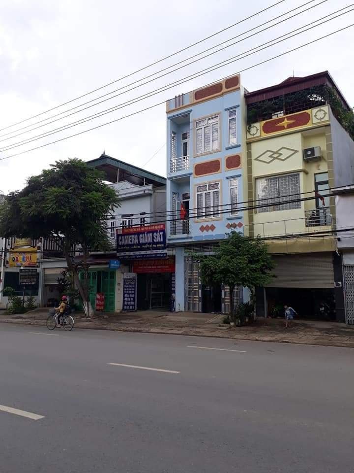 Bán nhà mặt đường 6 ( 3 tầng 1 tum) Gần Trường Cấp 1.2.3 Chiềng Sinh.thuận tiện Buôn Bán kinh doanh