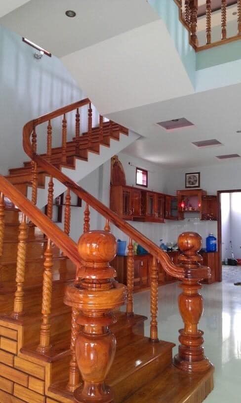 Bán nhà 2 tầng trung tâm tp. Đông Hà. Cách nhà hát 600m. Đường ô tô thông thoáng