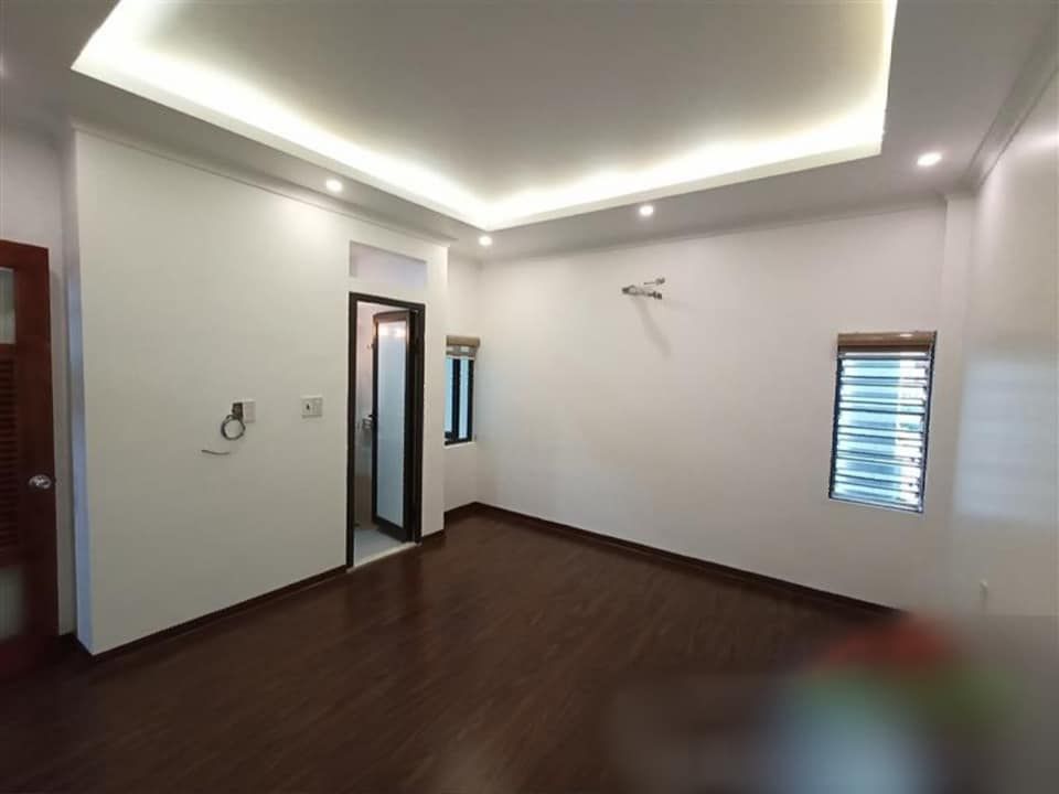 cần bán nhà Khu vực sở dầu, Hồng Bàng 88m2( 7x 12,6) x 4 tầng