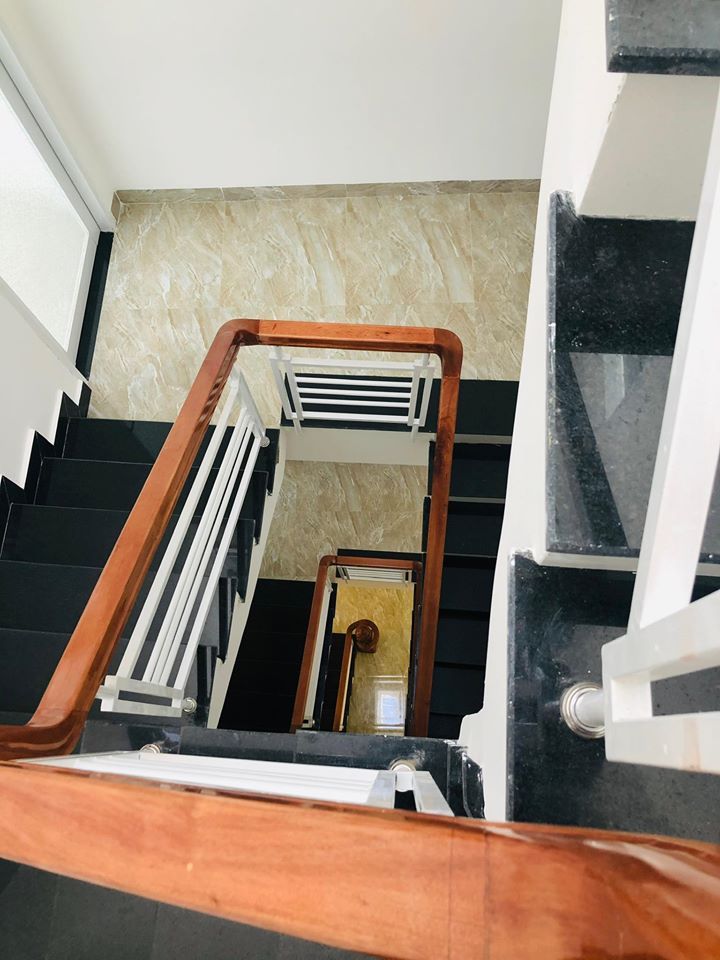 Bán căn nhà mới xây hẻm Đồng Nai, Phước Hải, Nha Trang. Giá 3,1 tỷ - Diện tích: 51m