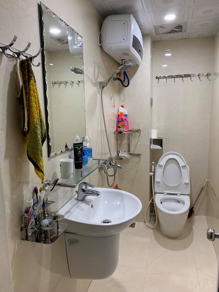 Bán nhà 4 tầng cao thắng Hạ Long 41m2 Hướng Tây Nam Đường ô tô
