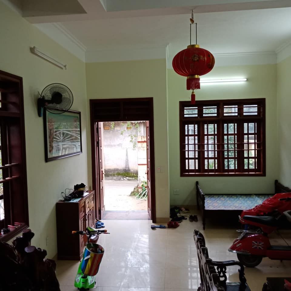 Cần tiền bán gấp. Nhà chính chủ. 100m2.(5mx19,5m). Hướng :Đông Nam. Đ/c :Ngõ 7 Nhị Thanh
