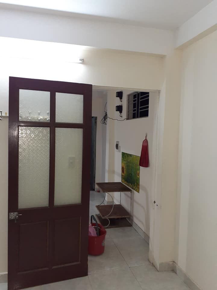 phòng vào ở luôn tại số nhà 28 ngõ 417 lý bôn phòng rộng phù hợp cho hai người ở có chỗ để xe