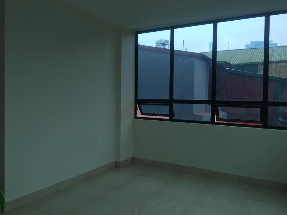 Cho thuê Nhà đẹp 30m2 khép kín, tiện nghi thoáng mát Yên hoà Cầu Giấy .