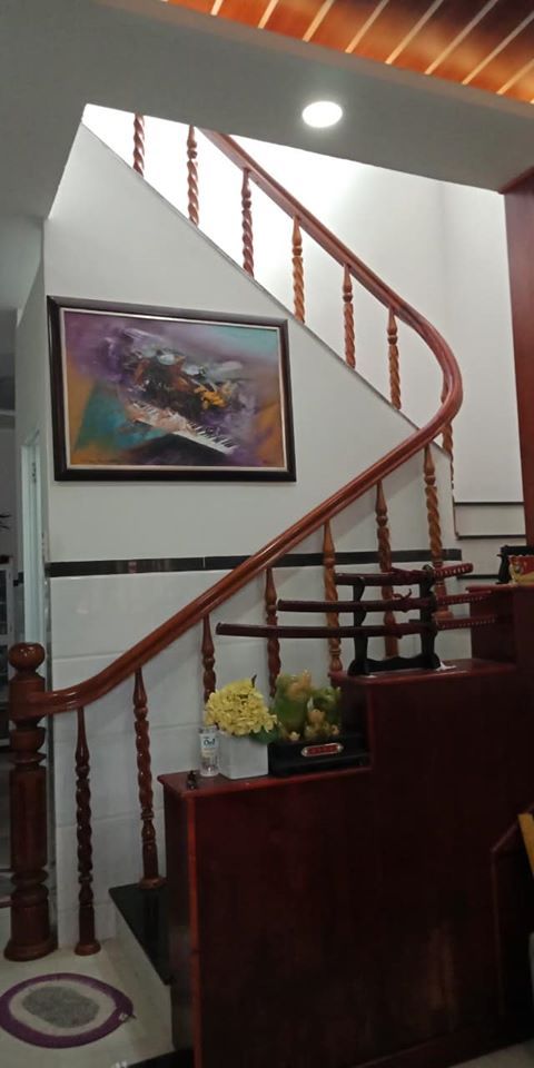bán nhanh căn nhà 2 tầng mới xinh đẹp, phường vĩnh phước