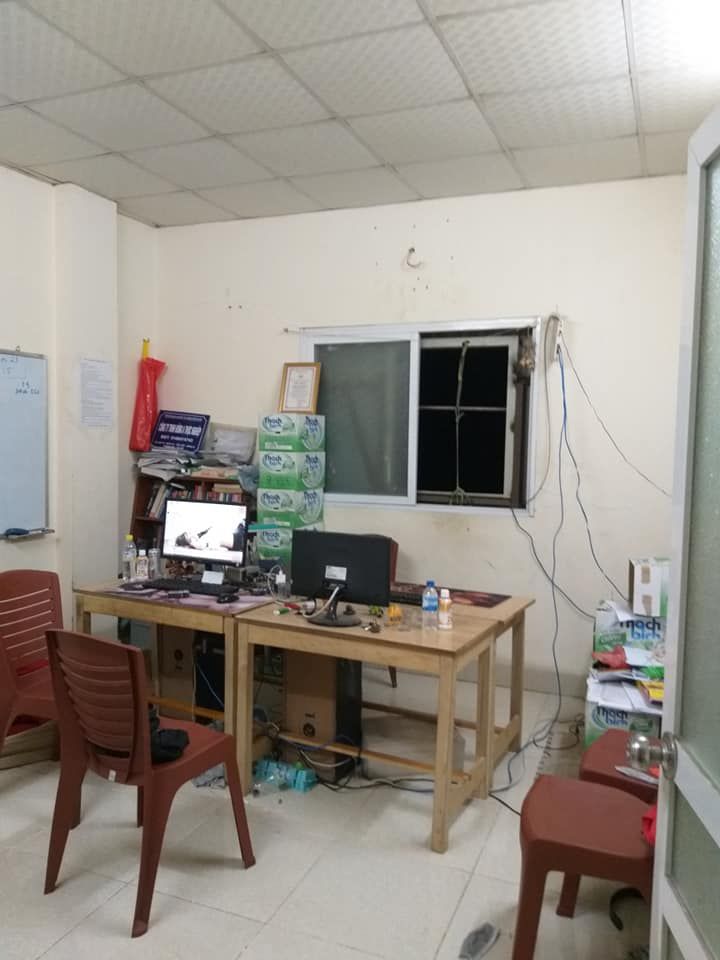 Cho thuê nhà riêng biệt ngõ phố Bằng B (cách HH Linh Đàm 1.2 km), Hoàng Mai. DT 50m2, 2 tầng.