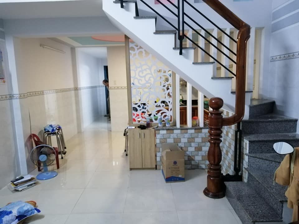 Cho thuê nhà nguyên căn mới xây đẹp, trên đường nguyễn trường tộ