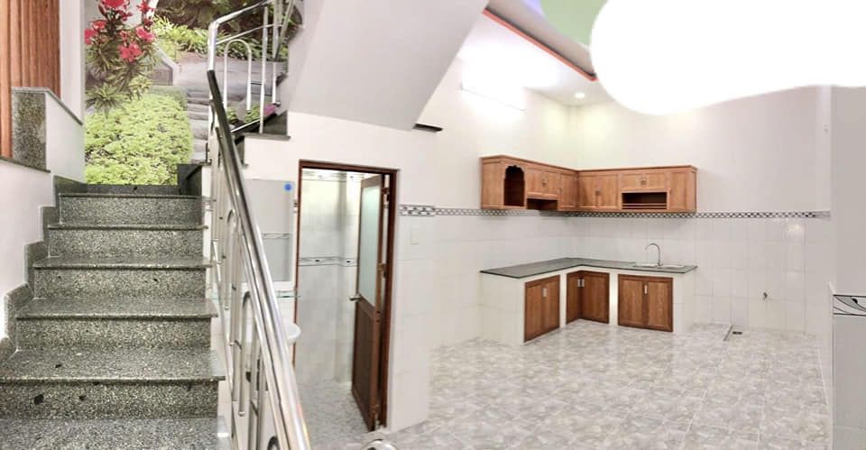 Mặt tiền đường 822 Hương Lộ 2, BTĐa, B Tân- ngay khu trung tâm, đối diện BV Bình Tân