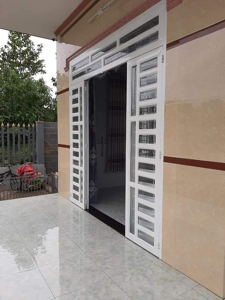 cần bán nhà và đất cách ngã năm đoàn thị điểm 500m gần trường cấp 1va trường mầm non.chợ.bênh viện