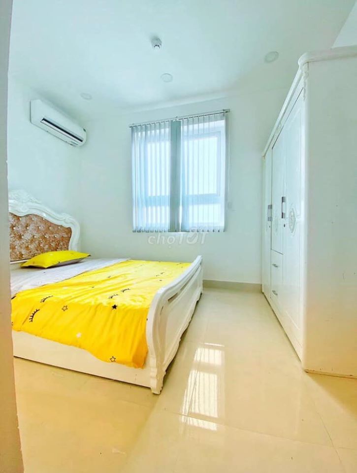 Cho thuê căn hộ 2pn 2wc nội thất y hình Giá thuê: 10tr Số 1 Tạ Quang Bửu p6 q8