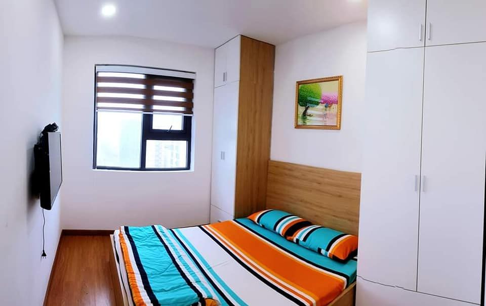 Cho thuê căn hộ Mường Thanh 2 phòng ngủ, view nhìn biển, giá: 6.5 triệu/ tháng.