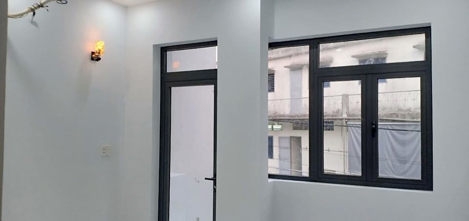 Cần bán nhà 1 trệt 2 lầu. Đường khiết tâm , Bình Chiểu , Thủ Đức .