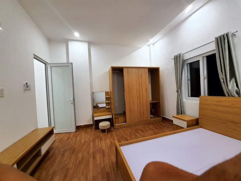 Chào bán nhà 2T , full nội thất kiệt trước nhà 3m cách kiệt oto Lê Đình Lý 50m .