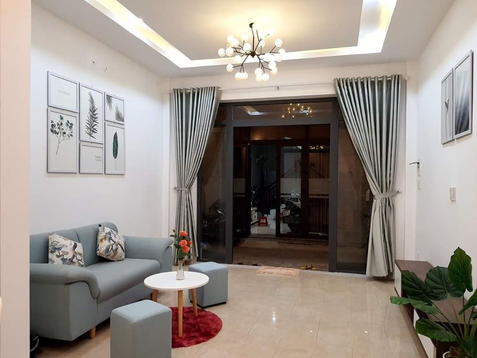 Chào bán nhà 2T , full nội thất kiệt trước nhà 3m cách kiệt oto Lê Đình Lý 50m .