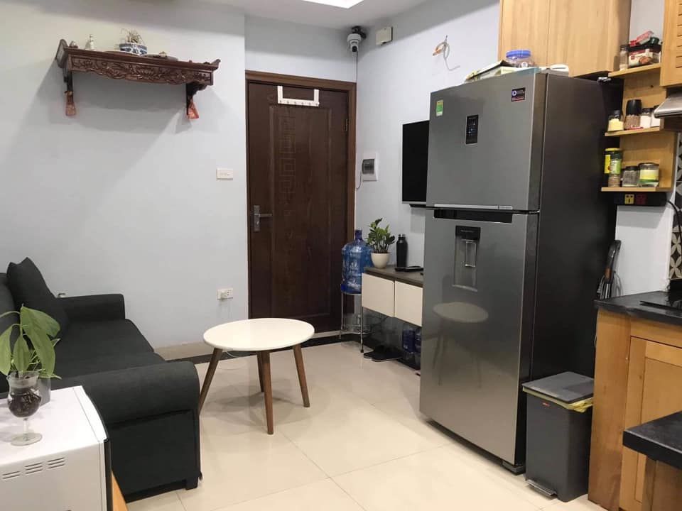 Do cần tiền gấp cần bán căn hộ 2 ngủ,1k+b,1wc,full đồ dt 45m2, Khương Đình-TX