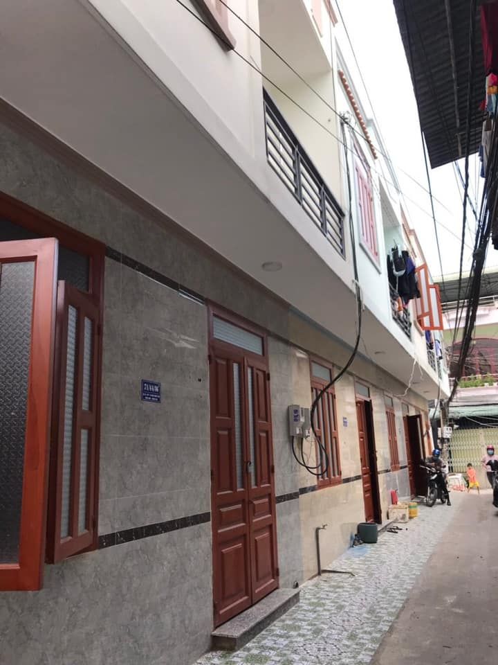 Bán nhà chính chủ Đường xe hơi vào tận nhà kế siêu thị Biccy ngã 3 Vũng tàu phường Long bình Tân