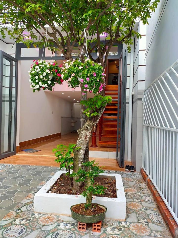 NHÀ TRỆT LỬNG ĐÚC BÊ TÔNG KDC MIỀN NAM Nhà đẹp sạch sé có 2 phòng ngủ